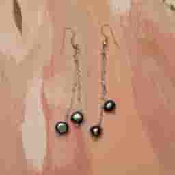 Midnight Pearls Earrings