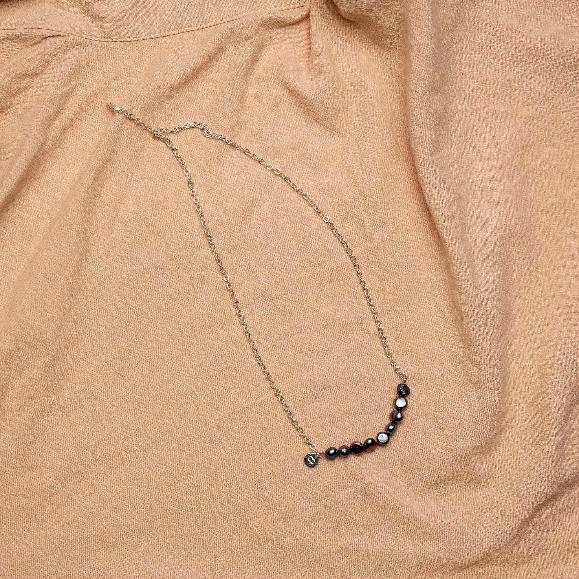 Midnight Pearls Necklace